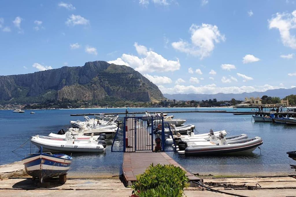 Le Vele Mondello, Villa A Due Passi Dal Mare מראה חיצוני תמונה